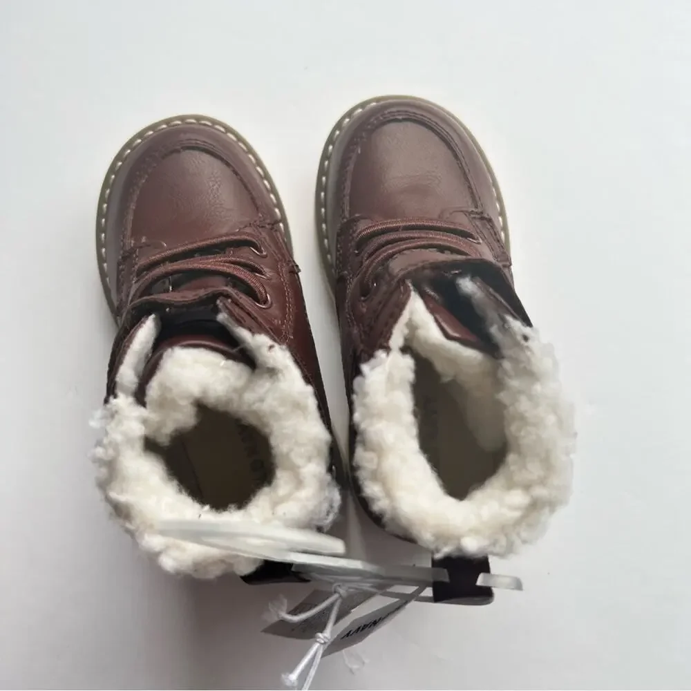 Old Navy Boys Dressy Cognac High Top Boots with Faux Fur Lined Sz 7